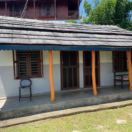 Rupa View Guest House Pokhara Exteriör bild